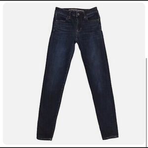 American Eagle Outfitters| high rise jegging jeans